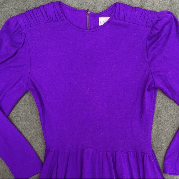 Vintage Long Sleeve Maxi Length Dress with Pockets - Picture 8 of 8